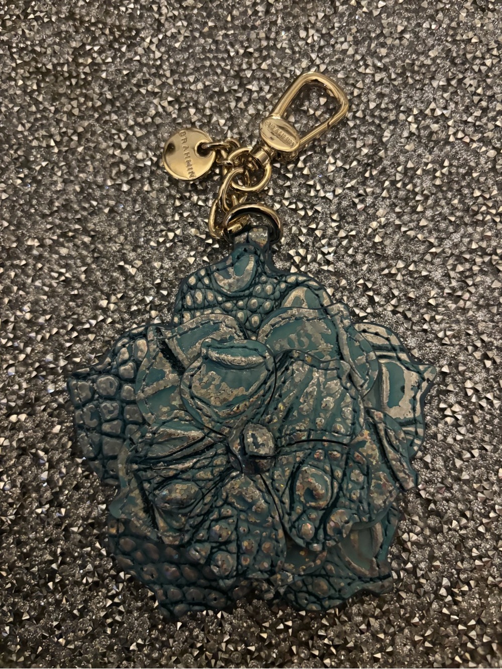 ⭐️Brahmin Teal Floral Embossed Leather Key & Card Holder with Gold Hardware‎